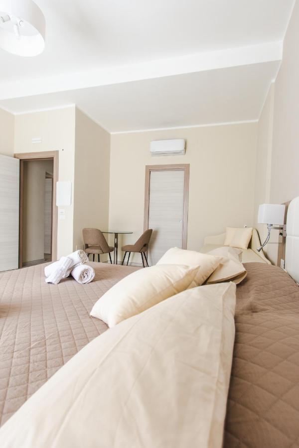 Luxury House Hotell Villapiana Eksteriør bilde