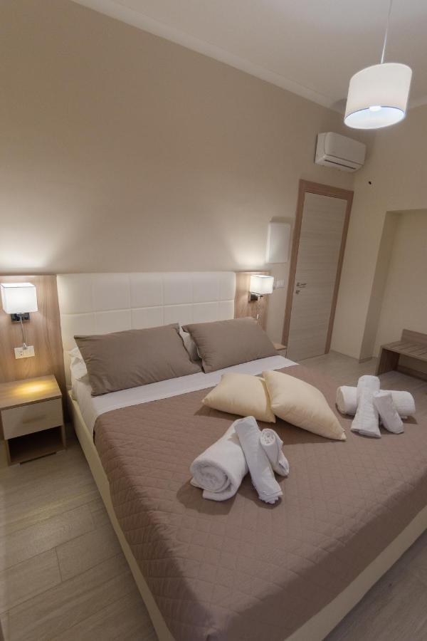 Luxury House Hotell Villapiana Eksteriør bilde